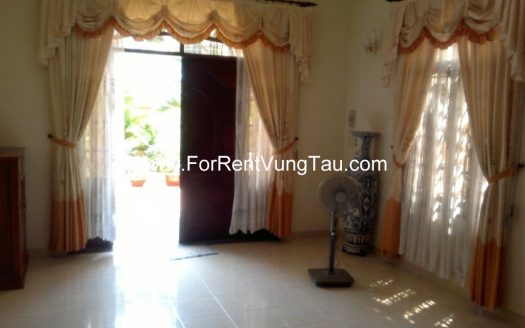 5 BEDROOMS VILLA FOR RENT IN XO VIET NGHE TINH STREET, VUNG TAU CITY B62