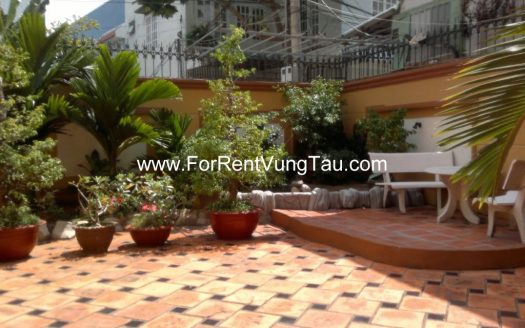 5 BEDROOMS VILLA FOR RENT IN XO VIET NGHE TINH STREET, VUNG TAU CITY B62