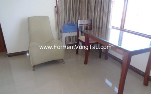 SEAVIEW 3 BEDROOMS APARTMENT FOR RENT IN VUNG TAU, BACK BEACH AREA B178