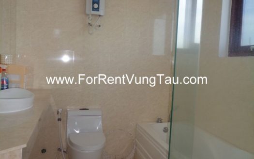 SEAVIEW 3 BEDROOMS APARTMENT FOR RENT IN VUNG TAU, BACK BEACH AREA B178