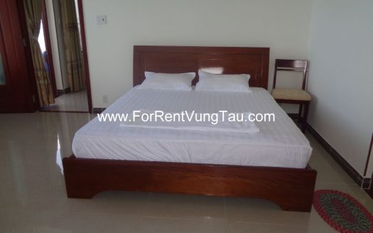 SEAVIEW 3 BEDROOMS APARTMENT FOR RENT IN VUNG TAU, BACK BEACH AREA B178