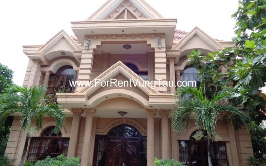 MAGNIFICENT VILLA FOR RENT IN VUNG TAU CITY B140