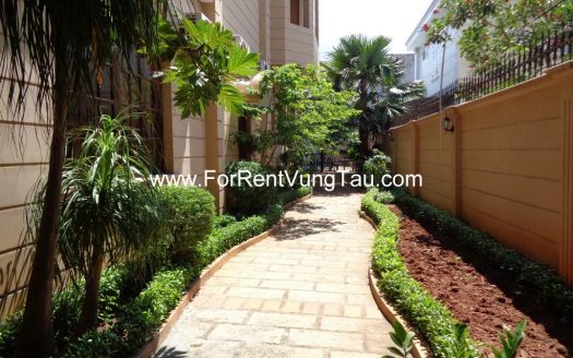 MAGNIFICENT VILLA FOR RENT IN VUNG TAU CITY B140