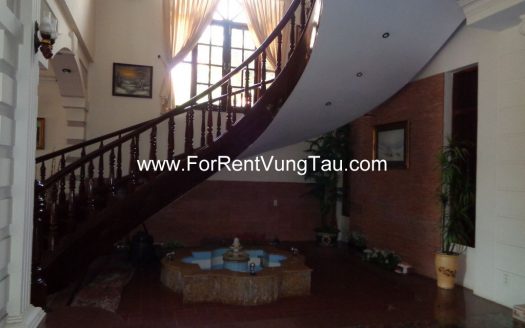 MAGNIFICENT VILLA FOR RENT IN VUNG TAU CITY B140