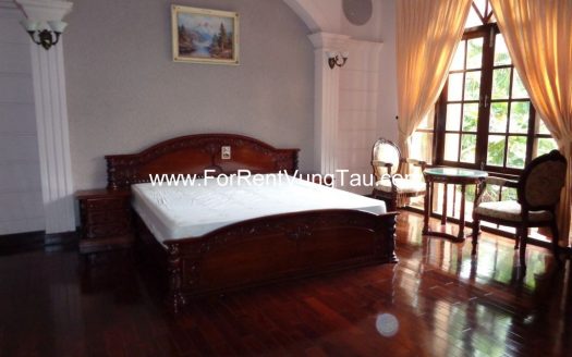 MAGNIFICENT VILLA FOR RENT IN VUNG TAU CITY B140
