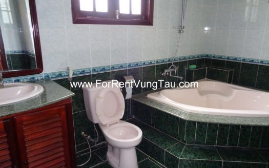 MAGNIFICENT VILLA FOR RENT IN VUNG TAU CITY B140