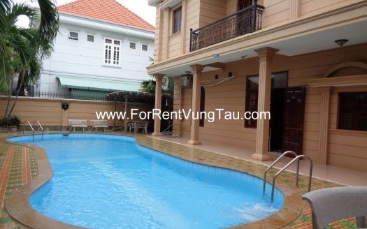 MAGNIFICENT VILLA FOR RENT IN VUNG TAU CITY B140