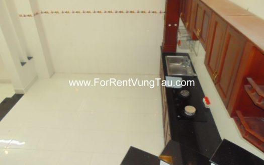 WHITE HOUSE FOR RENT AND SALE IN BACK BEACH AREA, VUNG TAU CITY B143