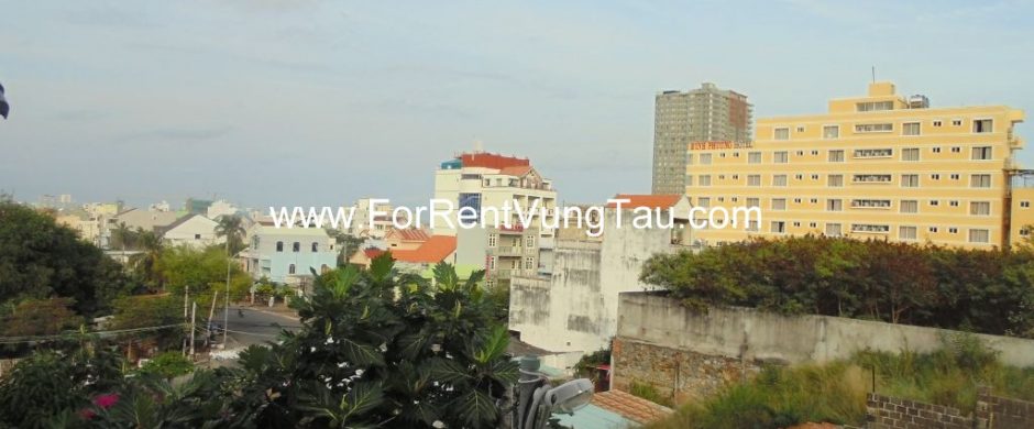 WHITE HOUSE FOR RENT AND SALE IN BACK BEACH AREA, VUNG TAU CITY B143