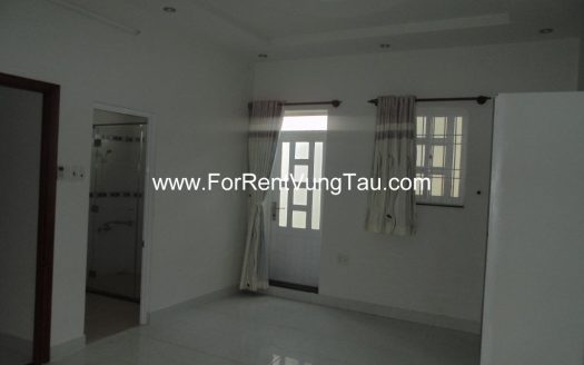 WHITE HOUSE FOR RENT AND SALE IN BACK BEACH AREA, VUNG TAU CITY B143