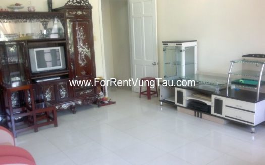 SEA AND HILL HOUSE FOR RENT IN PHAN CHU TRINH STREET, VUNG TAU CITY B136
