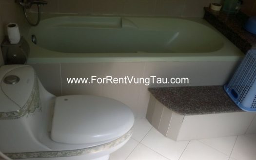 SEA AND HILL HOUSE FOR RENT IN PHAN CHU TRINH STREET, VUNG TAU CITY B136