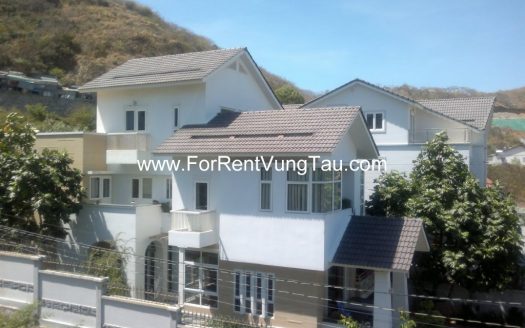 SEA AND HILL HOUSE FOR RENT IN PHAN CHU TRINH STREET, VUNG TAU CITY B136