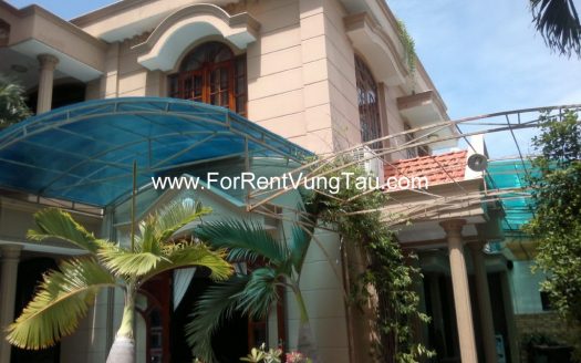 VILLA FOR LEASE IN CENTER VUNG TAU CITY B122