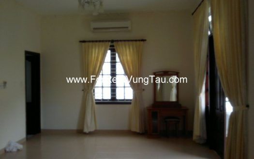 LET’S GET GOOD PRICE WITH SWIMING POOL VILLA B130