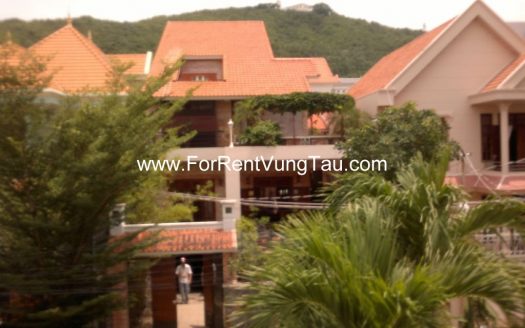 LET’S GET GOOD PRICE WITH SWIMING POOL VILLA B130