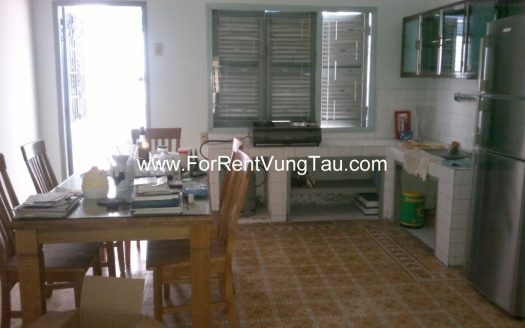 QUIETLY DOWNTOWN HOUSE FOR RENT IN VUNG TAU B28