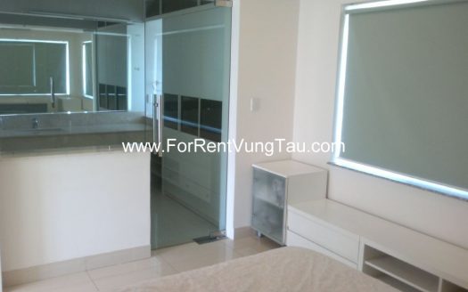 COMFORTABLE VILLA FOR RENT IN BACK BEACH VUNG TAU B177