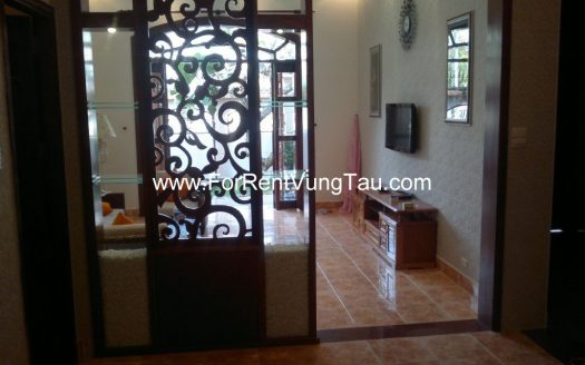 MINI VILLA FOR LEASE IN BACK BEACH B98