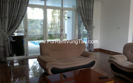 VILLA FOR RENT IN DOI SU HILL VUNG TAU B110