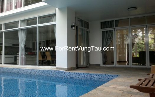 VILLA FOR RENT IN DOI SU HILL VUNG TAU B110