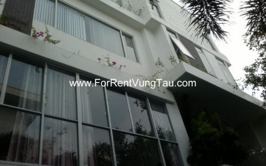 VILLA FOR RENT IN DOI SU HILL VUNG TAU B110