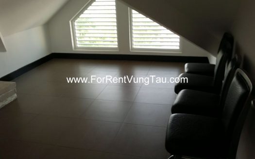 FRONT BEACH HILL VILLA FOR RENT IN VUNG TAU B66