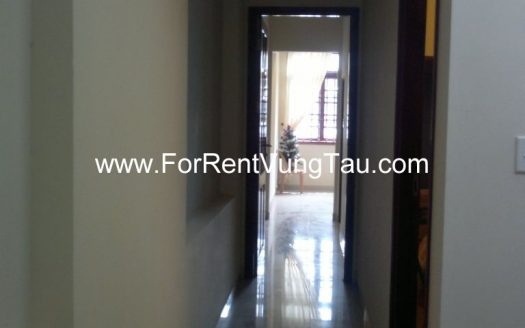 FRONT BEACH HOUSE FOR RENT IN VUNG TAU B95