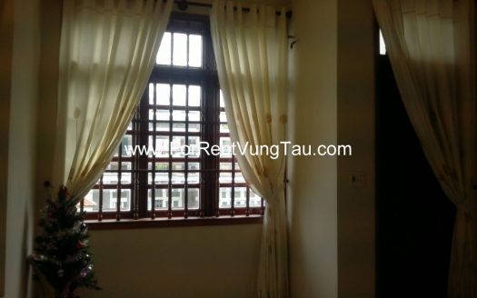 FRONT BEACH HOUSE FOR RENT IN VUNG TAU B95
