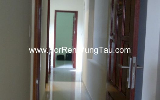 FRONT BEACH HOUSE FOR RENT IN VUNG TAU B95