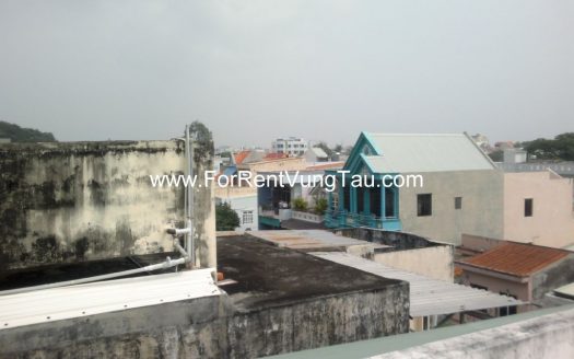 FRONT BEACH HOUSE FOR RENT IN VUNG TAU B95