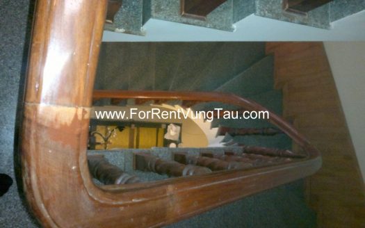 FRONT BEACH HOUSE FOR RENT IN VUNG TAU B95