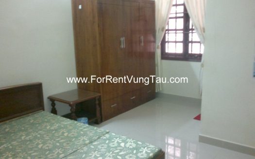 FRONT BEACH HOUSE FOR RENT IN VUNG TAU B95