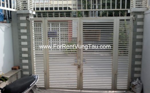 FRONT BEACH HOUSE FOR RENT IN VUNG TAU B95