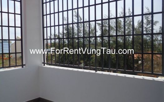 BRANDNEW VILLA FOR RENT IN BACK BEACH B58