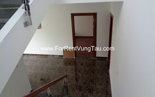 BRANDNEW VILLA FOR RENT IN BACK BEACH B58