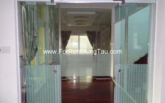 SUPER LUXURY VILLA FOR LEASE IN VUNG TAU B179