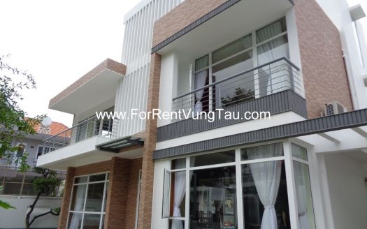 SUPER MODERN VILLA FOR RENT IN HEART OF FRONT BEACH VUNG TAU B151