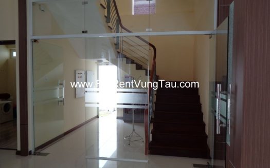 SUPER MODERN VILLA FOR RENT IN HEART OF FRONT BEACH VUNG TAU B151