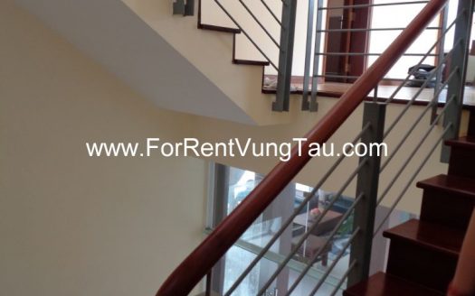 SUPER MODERN VILLA FOR RENT IN HEART OF FRONT BEACH VUNG TAU B151