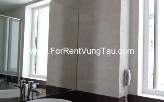 SUPER MODERN VILLA FOR RENT IN HEART OF FRONT BEACH VUNG TAU B151