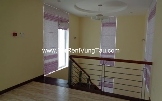 SUPER MODERN VILLA FOR RENT IN HEART OF FRONT BEACH VUNG TAU B151