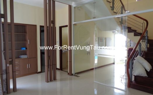 SUPER MODERN VILLA FOR RENT IN HEART OF FRONT BEACH VUNG TAU B151