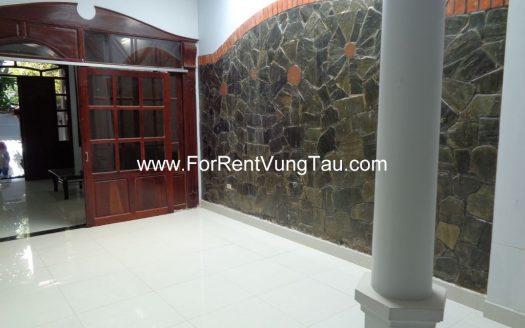 HOUSE FOR RENT CLOSE BACK BEACH VUNG TAU B197