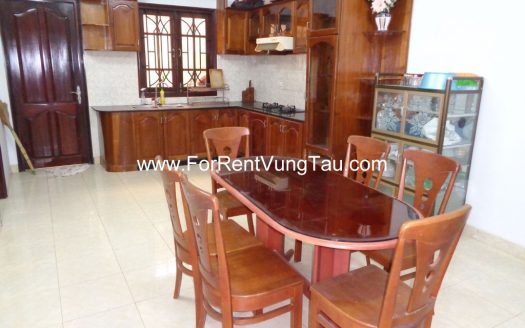 HOUSE FOR RENT CLOSE BACK BEACH VUNG TAU B197
