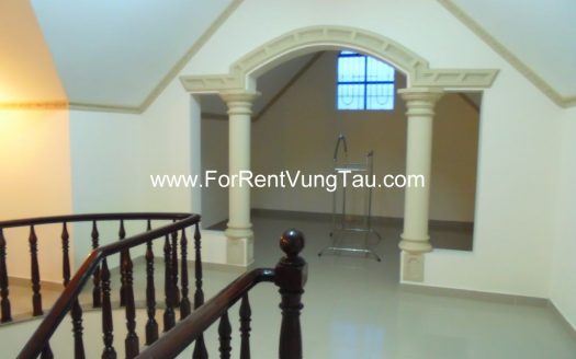 TRAVEL VUNG TAU WITH NICE AND CHEAP VILLA B132