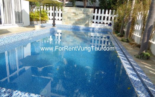 FRONT BEACH SUPER LUXURY VILLA RENTAL IN VUNG TAU B242