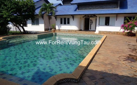 MINI VILLA OPPOSITE BEACH RENTAL IN VUNG TAU B25