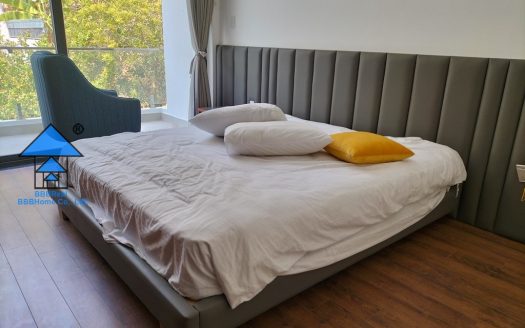 BEAUTIFUL HOUSE WITH GARDEN ON LE LOI STREET, VUNG TAU B1356