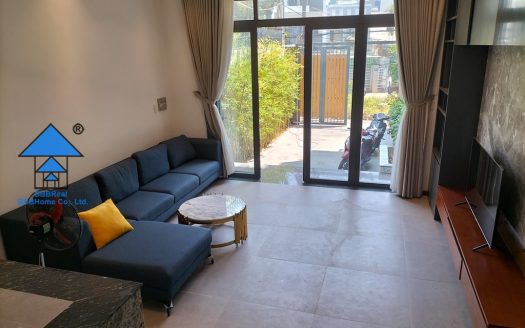 BEAUTIFUL HOUSE WITH GARDEN ON LE LOI STREET, VUNG TAU B1356